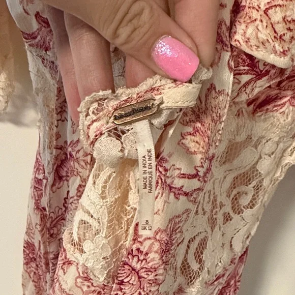Free People Floral Lace Dress in Cream and Pink size 8 - Picture 5 of 6